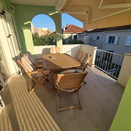 House Apartment