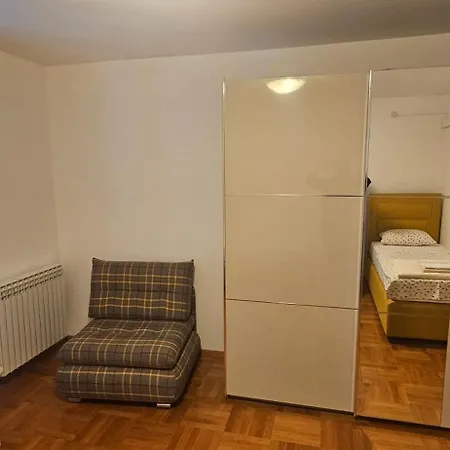 Apartment House